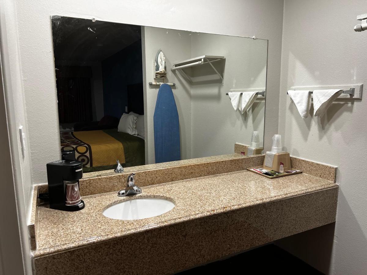 Economy Inn Ashdown Zewnętrze zdjęcie